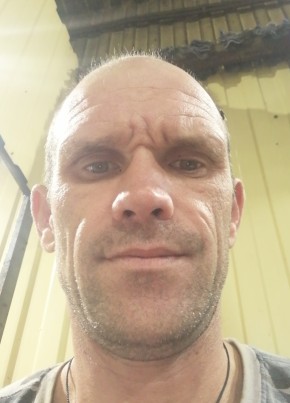 Андрей из Новосибирска 43 года