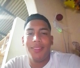 Edisson, 24, Caracas