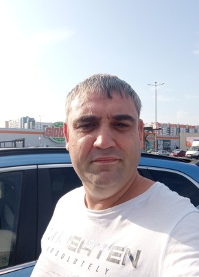 Евгений из Твери 44 года