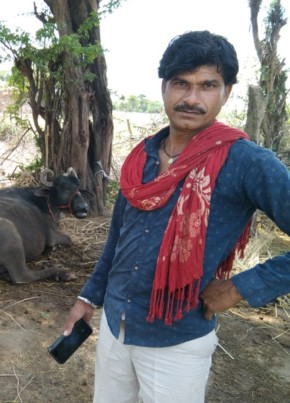 Mukash, 38, India, Būndi