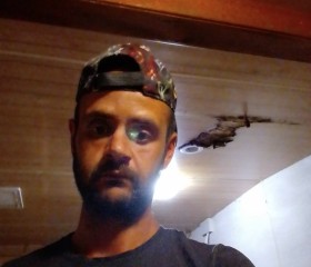 Styf, 32, Beziers