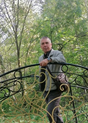 Дмитрий из Иваново 52 года