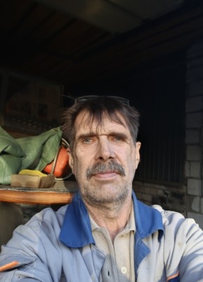 Алексей из Пскова 55 лет