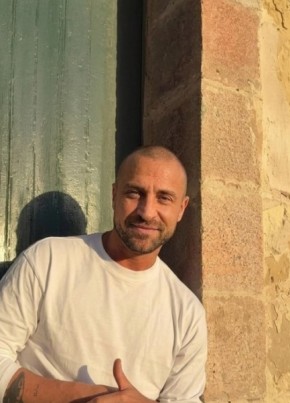 Максим из Уфы 38 лет