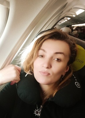 Irina, 40, Russia, Saint Petersburg