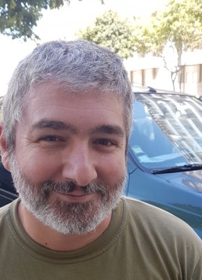 Gasparzinho, 44, República Portuguesa, Lisboa