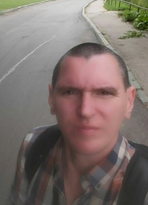 Олег, 43, Россия, Киров (Кировская обл.)