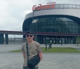 Yuriy, 47, Dudinka
