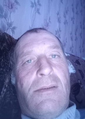 Андрей из Омска 18 лет