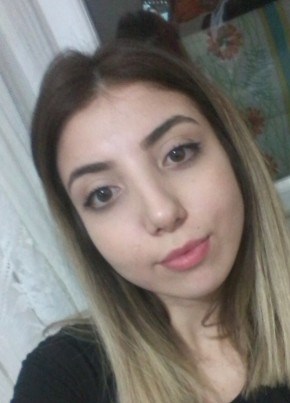 Haberdasher, 20, Türkiye Cumhuriyeti, İstanbul