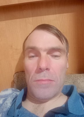 Сергей из Никольское 44 года