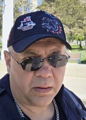 Сергей из Николаевки 53 года