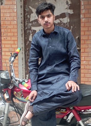 Haseebulhassan, 18, پاکستان, لاہور