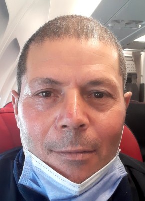 Adnan, 49, Albania, Tirana