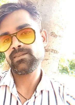 Raju Singh, 21, India, Delhi