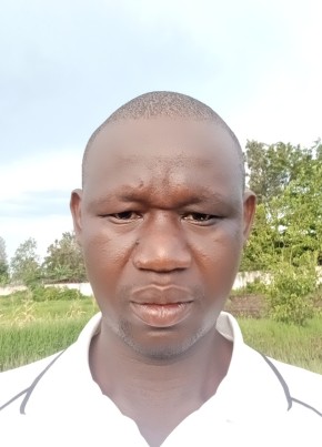 Mboje, 35, Tanzania, Mwanza
