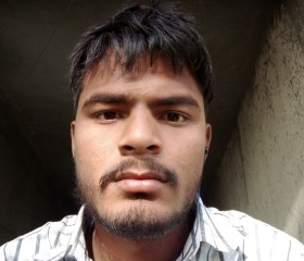 Vikash, 23 года, Ujjain