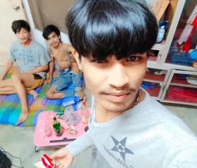 หมึก, 22, Surat Thani