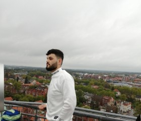 Momo, 23, Bad Bevensen