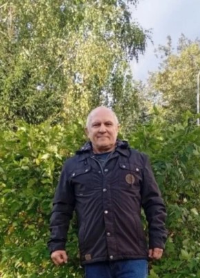 Виктор из Москвы 66 лет