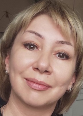 Magic Girl из Halle-Neustadt 41 год