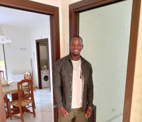 Pa, 31, Porto Empedocle