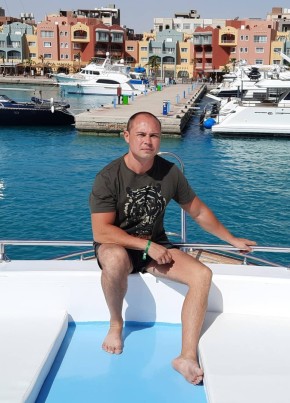 Aleksandr, 40, Russia, Mezhdurechensk