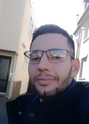 Marco, 33, République Française, Dinan