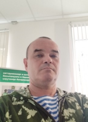Денис
