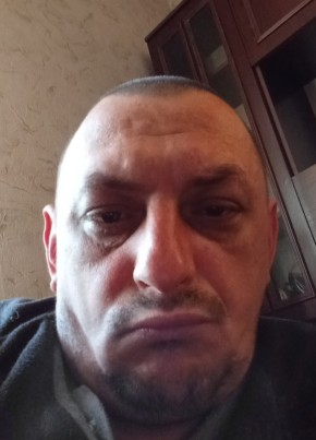 Славик из Космача 39 лет
