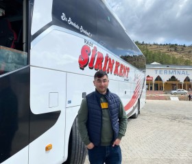 Ümit, 18 лет, Ankara