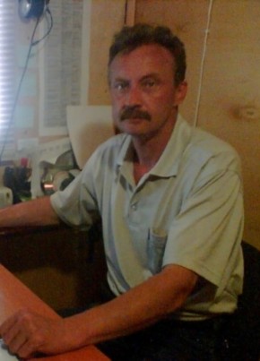 Илья, 59, Россия, Екатеринбург