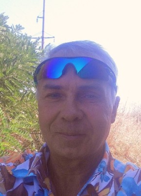 Александр, 60, Россия, Темрюк