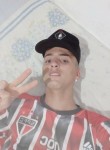 Rafael Henrique , 23 года, Trindade (Goiás)