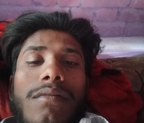 Akhilesh Kumar, 18 лет, Mau (State of Uttar Pradesh)