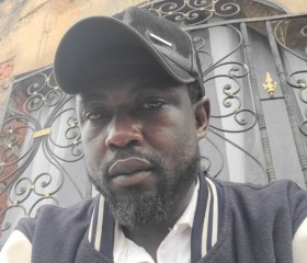 Tebo Elvis, 44, Bamenda