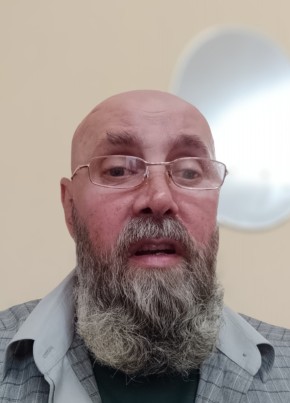 Олег Николаевич из Торопеца 65 лет