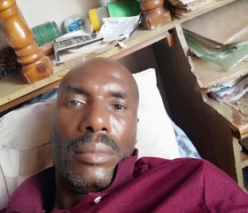 George, 51 год, Harare