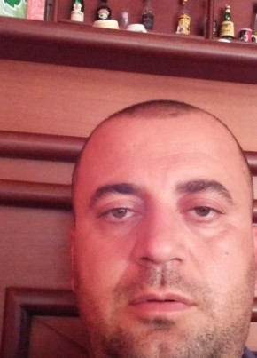 Arjan, 41, Albania, Fier-Çifçi