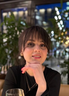 Марина из Астрахани 32 года
