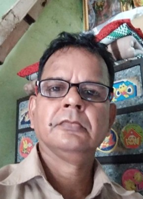 Narendra, 58, India, Mumbai
