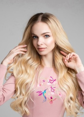 Алла из Москвы 19 лет