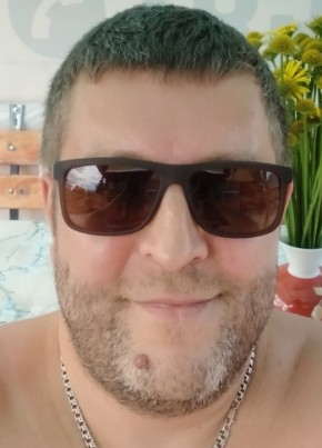 Павел из Ухты 47 лет