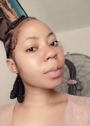 Yetty White, 26, Nigeria, Abuja