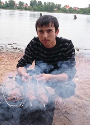 Alik из Qarshi 32 года