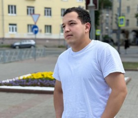 Maks, 22, Uglich