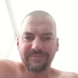 Bob, 41  , Rialto