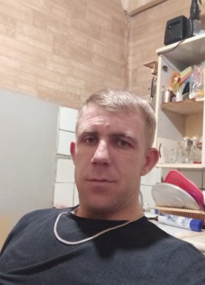 Эдуард, 35, Россия, Путянино