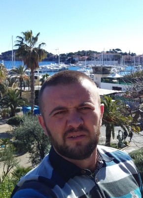 Igor, 39, République Française, Nice