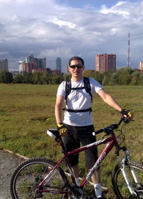Andrei, 47, Россия, Асбест